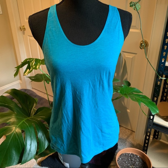 Workout Tank - Picture 1 of 4